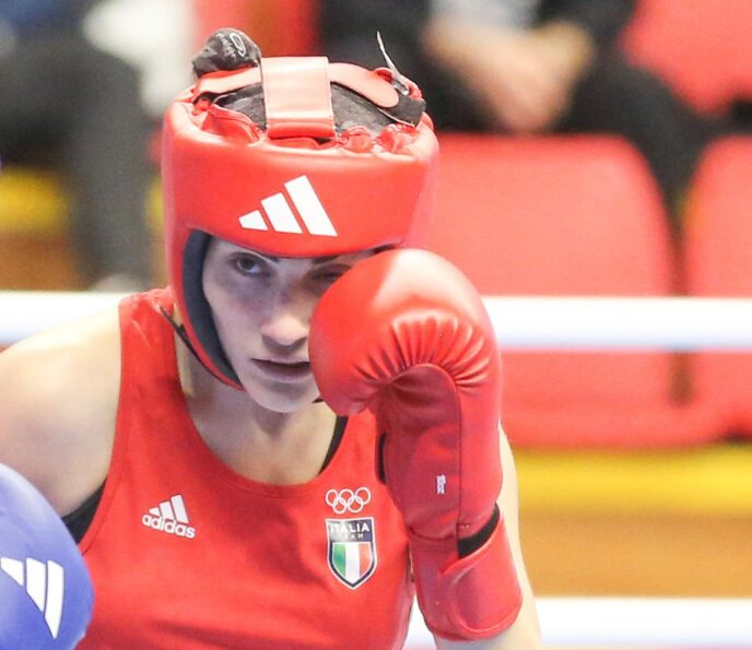 Angela Carini Affronta Imane Khelif Nel Match Di Boxe Delle Olimpiadi