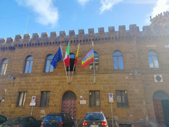 Turbolenze Politiche A Cerveteri Il Sindaco Gubetti Cede Ai Ricatti