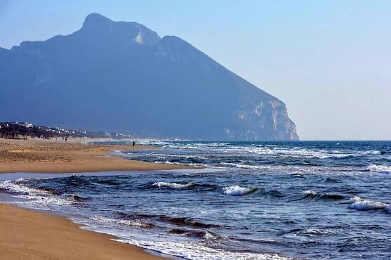 Il Lazio vanta dieci spiagge B