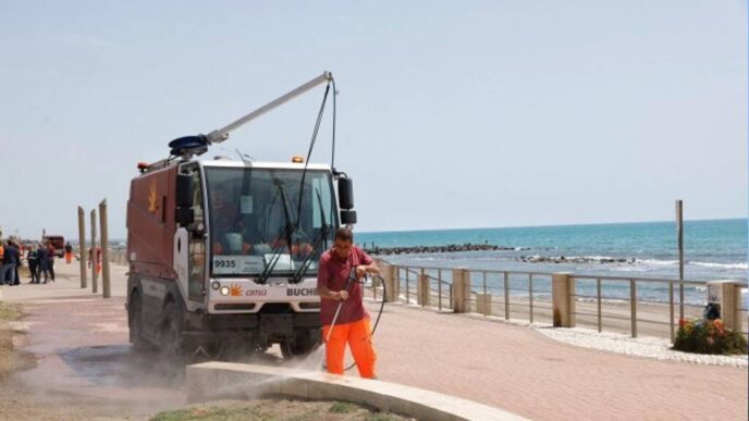 Pulizia E Decoro Delle Spiagge