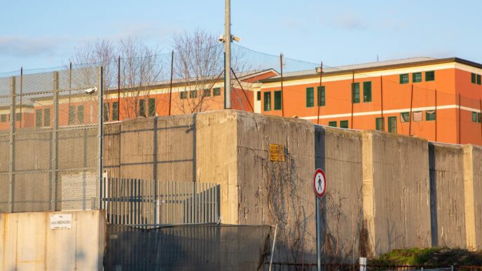 Evasione dal carcere minorile