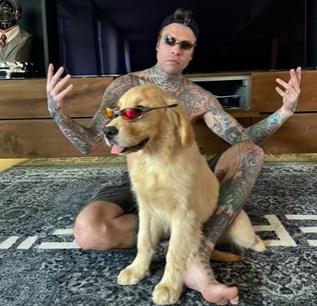 Fedez Ritorna sui Social Un E