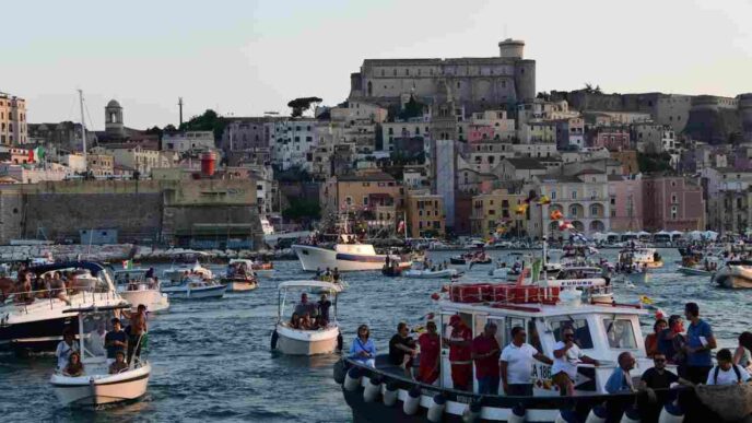 Il Fascino Di Gaeta Storia B