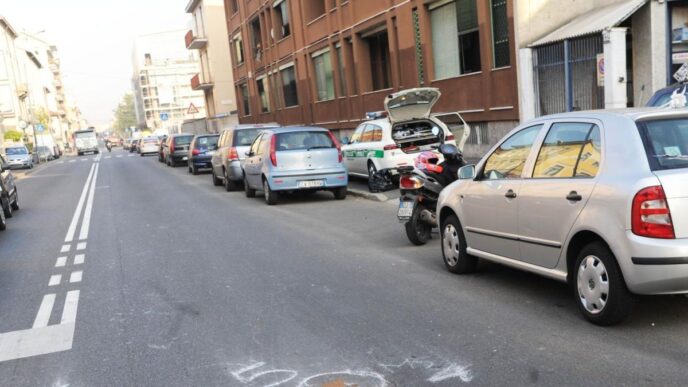 Incidente A Milano Giovane In