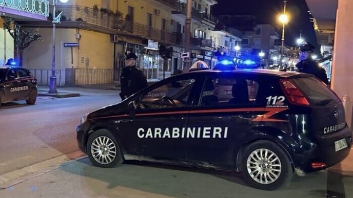 Carabinieri In Azione A Giugli