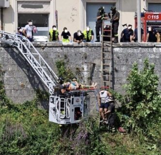 Eroismo A Sora Poliziotto E C