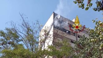 Incendio devastante al Laurent