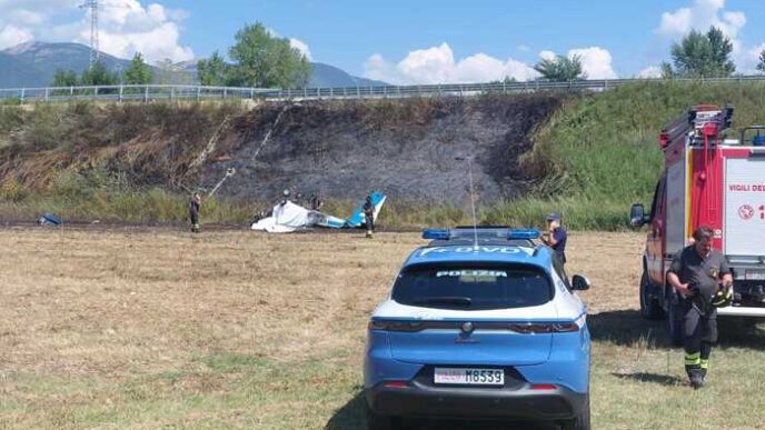 Incidente Aereo A Terni Due V