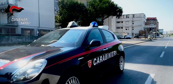 Inseguito Da Carabinieri A 220