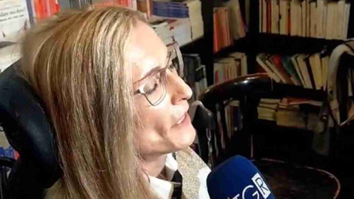 Martina Oppelli Denuncia Lasl