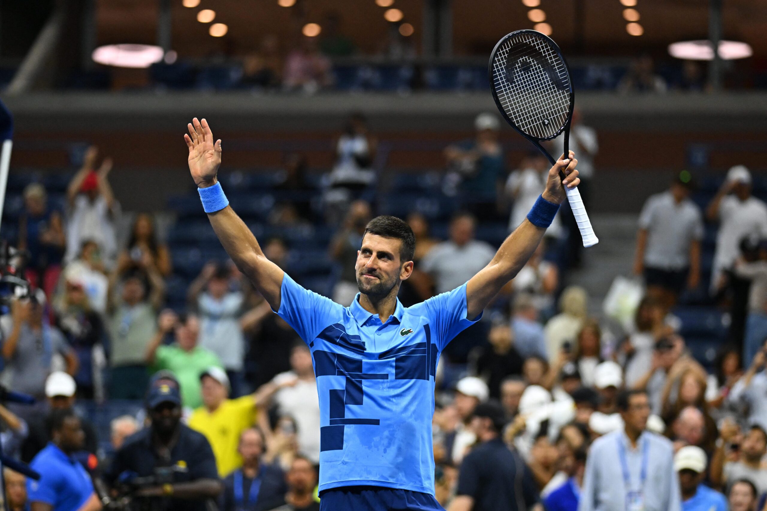 Novak Djokovic avanza al secondo turno dell'US Open 2024 dopo una