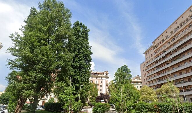 Piazza Prati degli Strozzi co