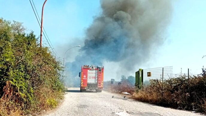 Roma nuova emergenza incendi