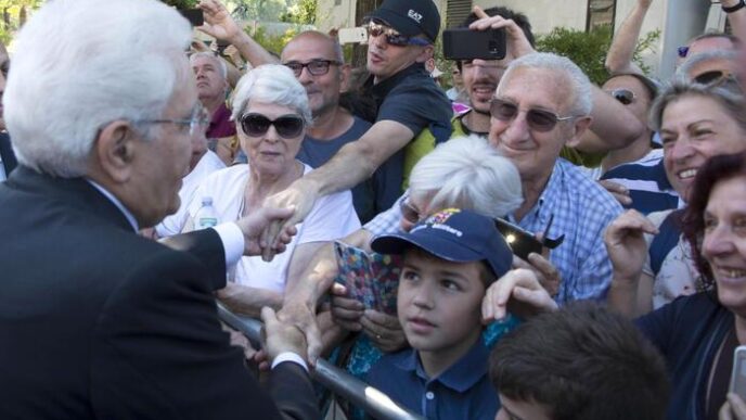 Sergio Mattarella rientra a Ro