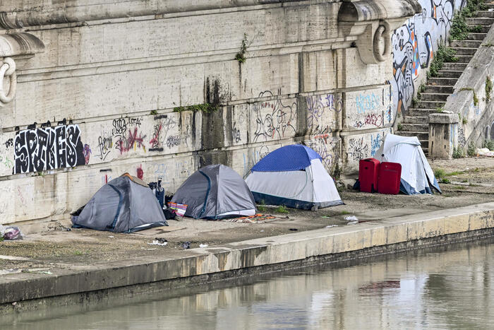 Aggressione A Roma Clochard I