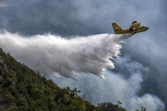 Attivita aerea sospesa nel spe