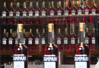 Campari conquista Capevin Hold