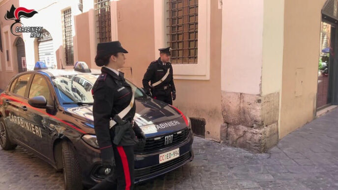 Carabinieri Arrestano Un Uomo