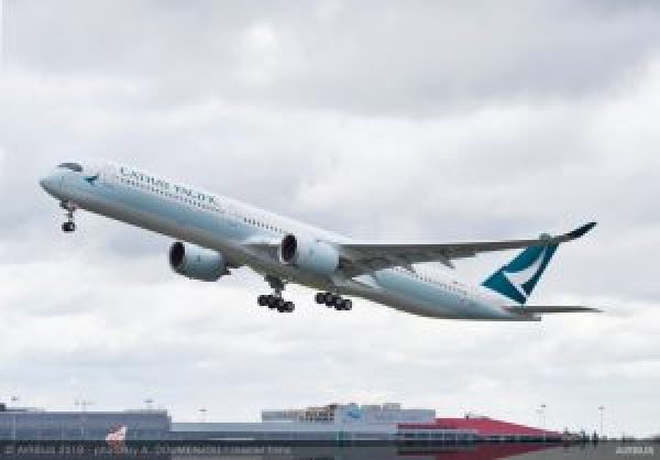 Cathay Pacific Lancia Una Nuov