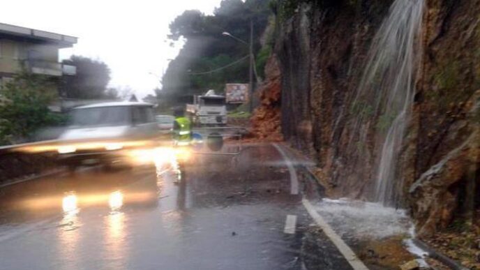 Chiusura Dellaurelia Per Cadu