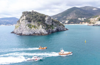 Comandante Di Nave Denunciato