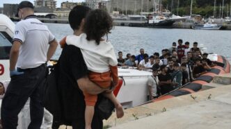 Dramma In Mare 98 Migranti Sa