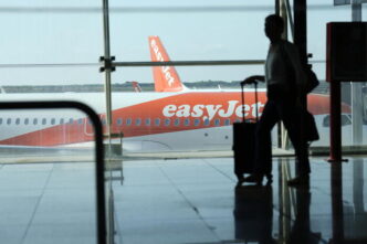 EasyJet chiude la base allaer 1