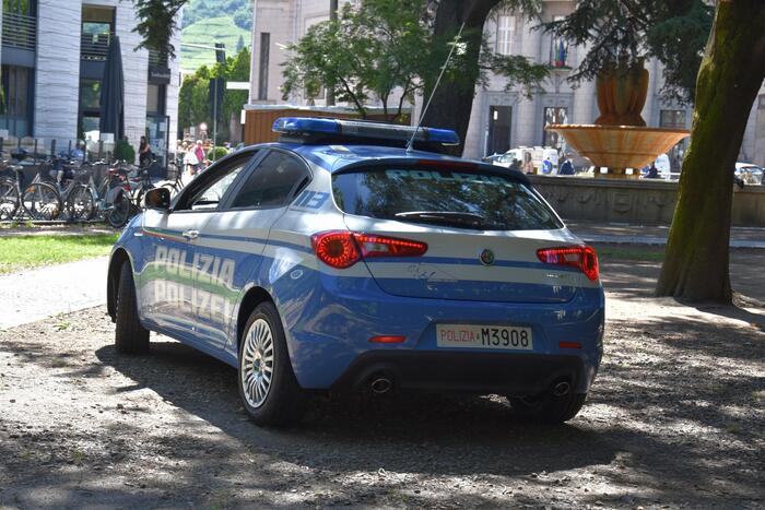 Furto Di Ferro A Bolzano Denu