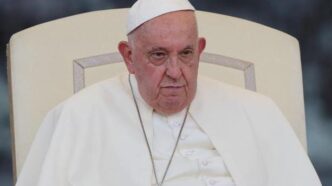 Il Papa E Lappello Ai Ricchi