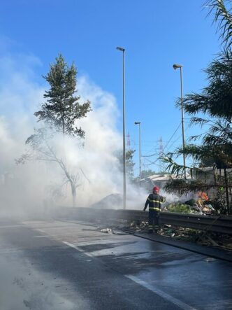 Incendio Nella Periferia Nord