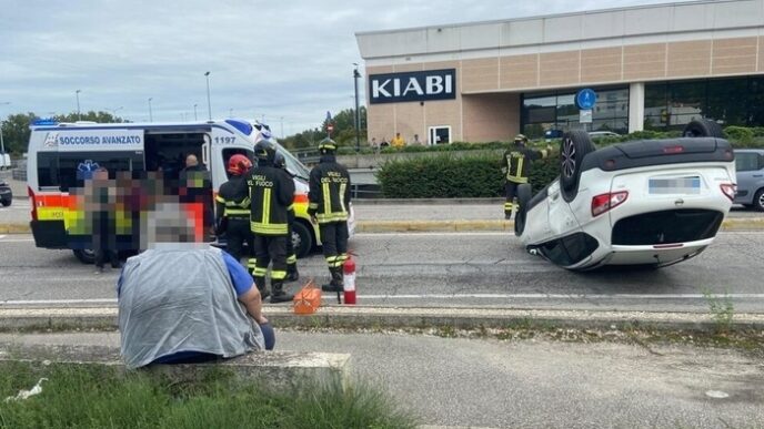 Incidente Stradale A Pesaro S