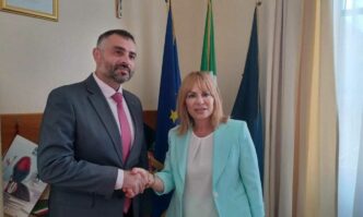 Incontro Tra Il Sindaco Di Lat