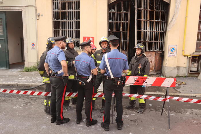 Indagini a Milano su incendio