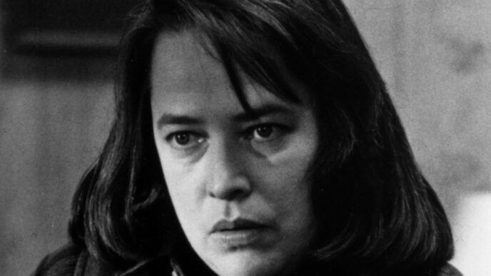 Kathy Bates Annuncia Il Suo Ri