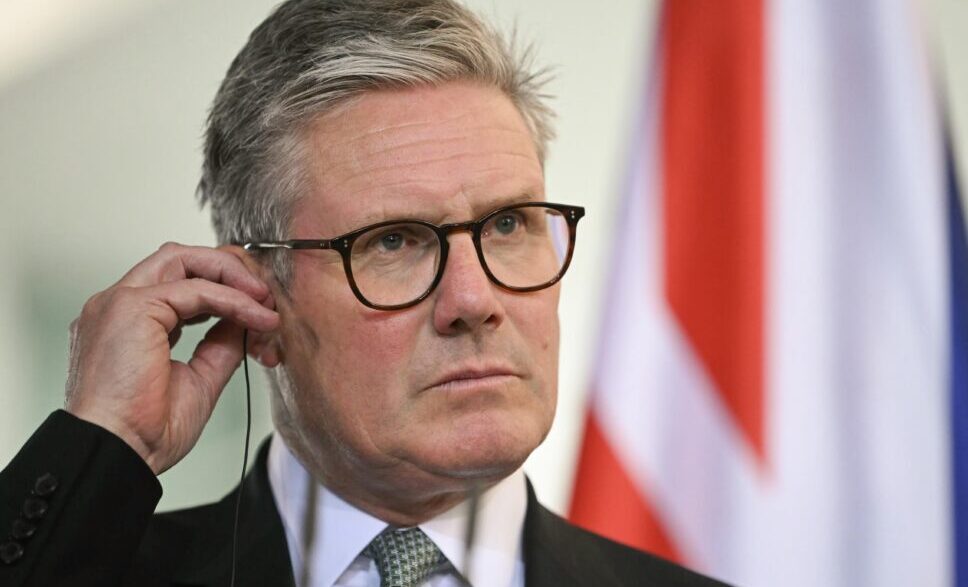 Keir Starmer Promesse Di Un F