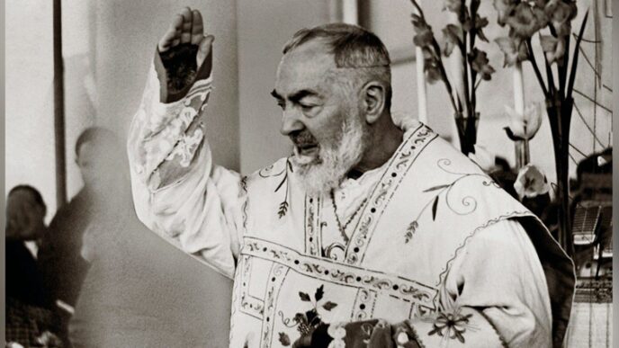 La Saint Pio Foundation E Ewtn