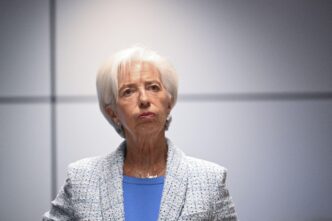 Lagarde difende lindipendenza