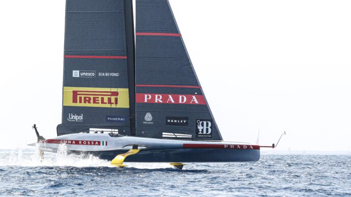 Luna Rossa Conquista La Finale