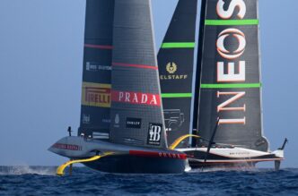 Luna Rossa torna in acqua per