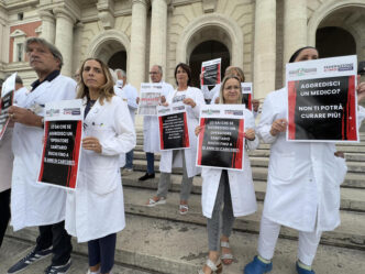 Manifestazione A Napoli Medic