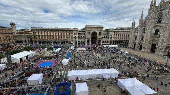 Milano Celebra Gli 80 Anni Del