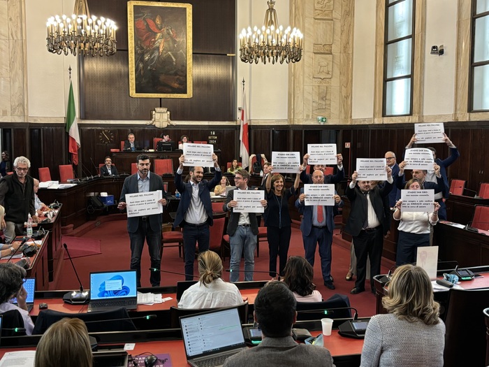 Milano Il Centrodestra Occupa