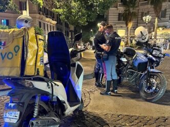 Movida A Napoli Controlli Int