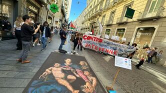 Napoli In Protesta Contro Il G