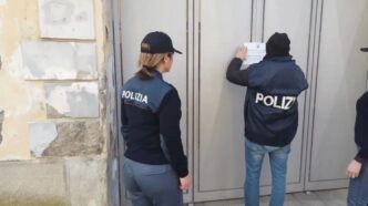 Napoli Sequestro Di Beni Per