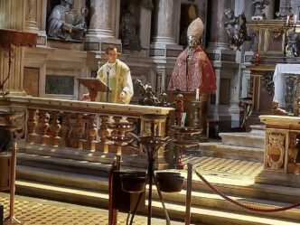 Napoli Si Prepara A San Gennar