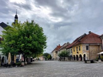 Novo Mesto Un Viaggio Attrave