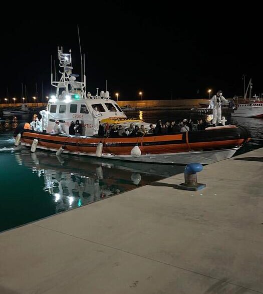 Nuovo Sbarco Di Migranti A Roc