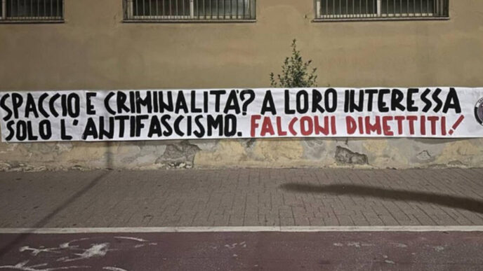 Ostia CasaPound protesta con