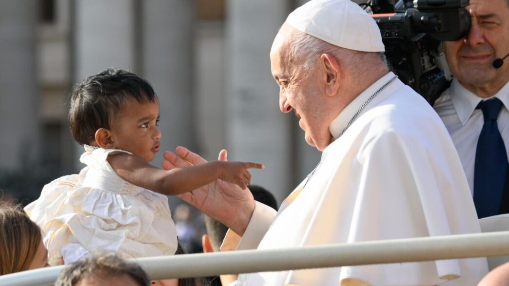 Papa Francesco Racconta Le Emo